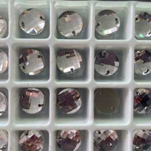 72 pcs Round 12mm sew on rhinestones flat back crystal rhinestone foil dress custom stage show. Sew-on rhinestones for clothing and jewelry