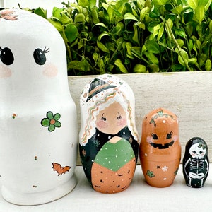Halloween cuties nesting dolls