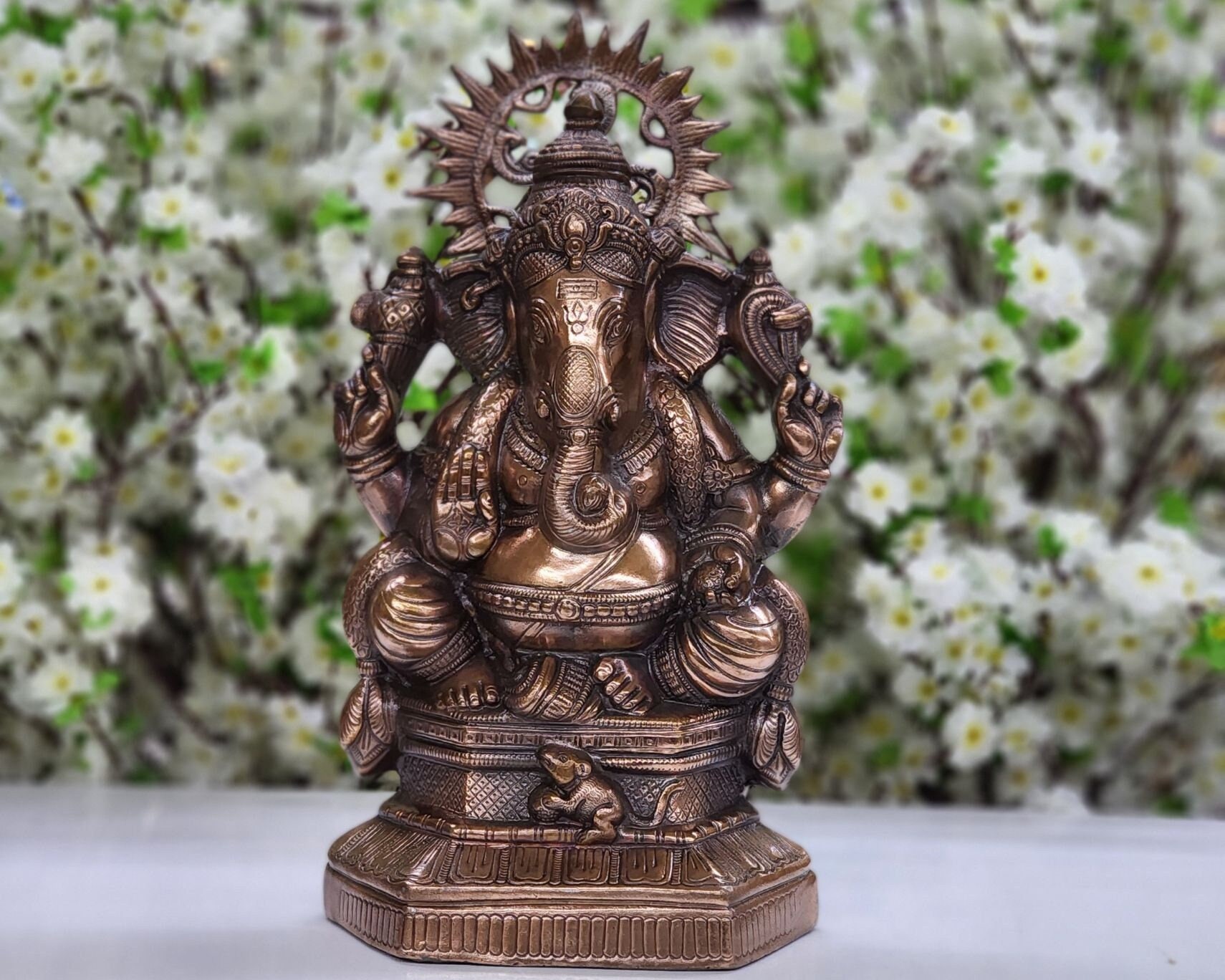 Top Collection Ganesh Statue - Lord of Success Ganesha Hindu God Sculpture  in Premium Cold Cast Bronze - 7.6-Inch Collectible New Age Figurine