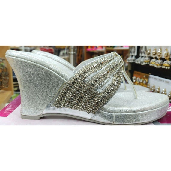 Mail verdrievoudigen Onderdrukking Buy Wedding Shoes High Heels for Bride Silver Bridal Sandal Shoes Online in  India - Etsy