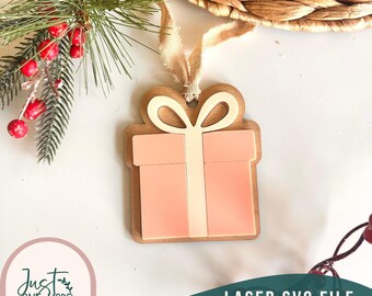 Present Ornament SVG, Christmas Gift Tag Template, Laser Cut File (Digital Download)