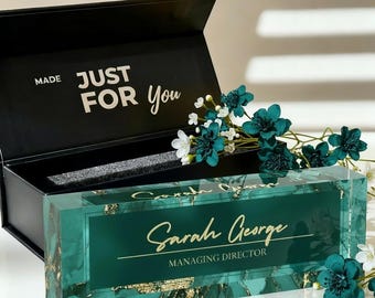 Custom Green Marble Acrylic Name Plate: Personalized Desk Sign