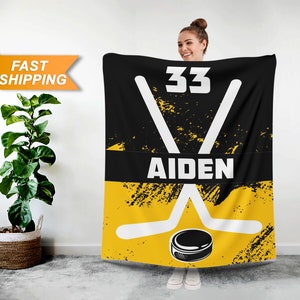 Hockey Player Blanket, Custom Hockey Team Blankets - Personalized Blanket for Sports Teams, Custom Team Gifts - Gift for Hockey Coach L100