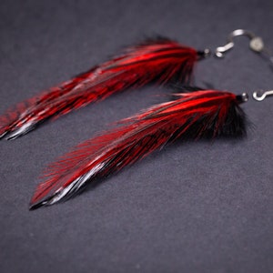 Black and red feather earrings Real feather earrings Natural feather earrings Black feathers Witch earrings Goth jewelry Gothic earrings
