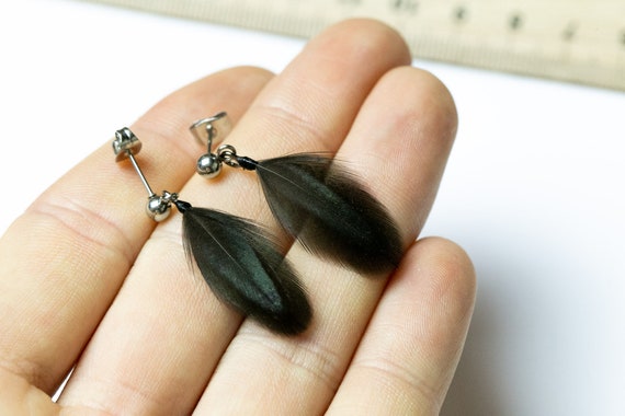 Feather earrings mens deals