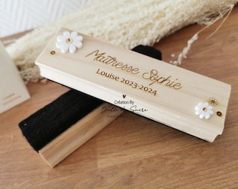 Personalized chalkboard eraser – End-of-year teacher gift with name