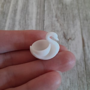 1/12 Scale swan bowl, miniature dollhouse swan bowl decoration for doll kitchen table, tiny detailed swan decor, dollhouse diorama, room box