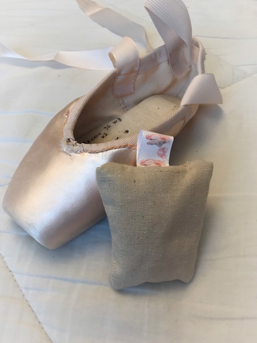 Pointe Shoe/toe Shoe Ballet Ribbons and Elastics Pink Sold by the Roll 