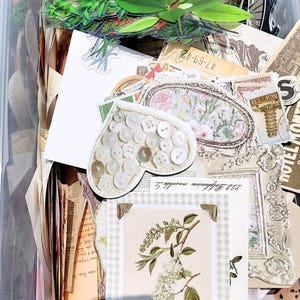 Mystery Junk Journal Grab Bag, Junk Journal Supplies Pack, Vintage Junk Journal Ephemera 10 bild 11