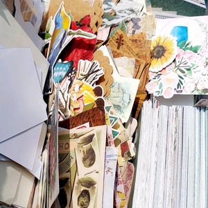 Mystery Junk Journal Grab Bag, Junk Journal Supplies Pack, Vintage Junk Journal Ephemera 10 bild 7
