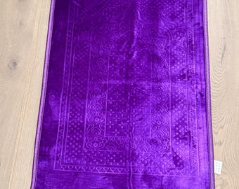 Purple Velvet Prayer Mat: Embossed Islamic Design, Eid Gift