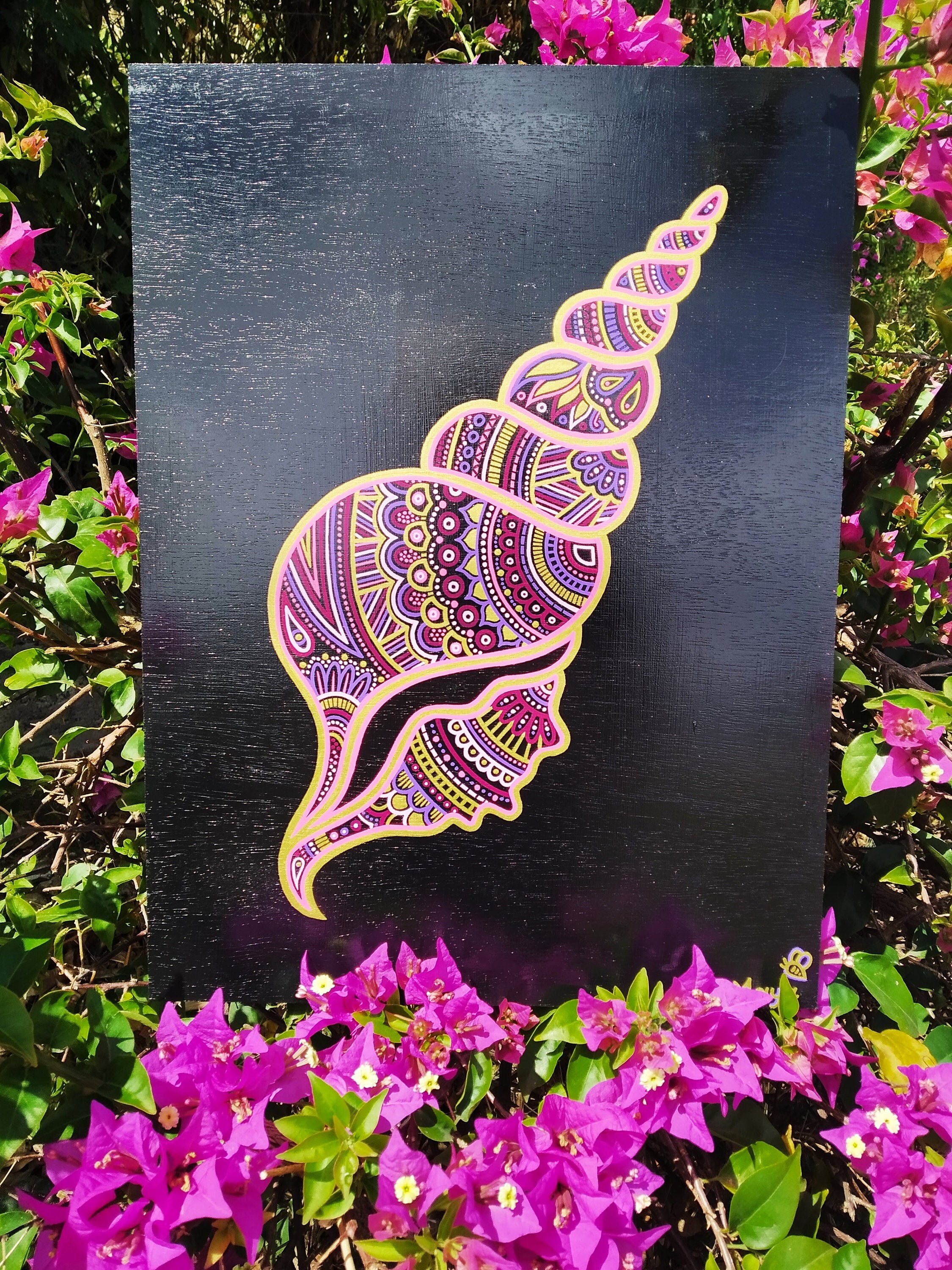 Tableau Mandala Vernis Coquillage