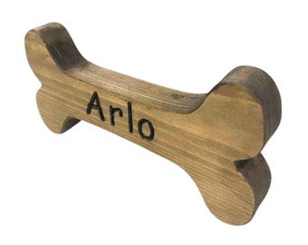 wooden personalised dog bone plaque