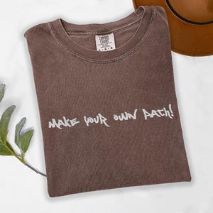 Comfort Colors Custom Graffiti Text Shirt, Personalized Street Style Shirt, Custom Word Art Shirt, Unisex Graphic Shirt, Gift for Him Her image 3