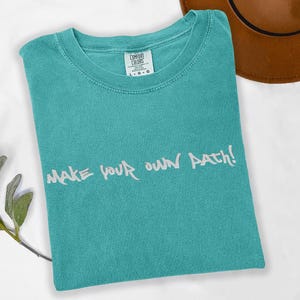Comfort Colors Custom Graffiti Text Shirt, Personalized Street Style Shirt, Custom Word Art Shirt, Unisex Graphic Shirt, Gift for Him Her image 4
