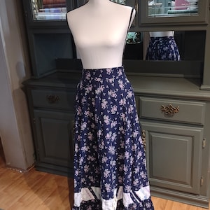 Vintage Handmade Quilted Prairie Skirt Handmade Patchwork Hippie Skirt Gunne Sax Style Floral Maxi Skirt Handmade Quilted Patchwork Skirt
