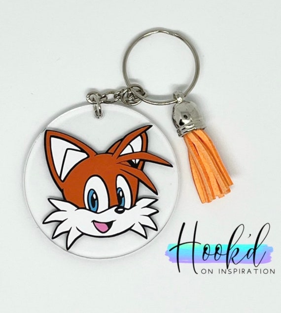 Sonic Inspired Tails Keyring/Keychain. Gorgeous little gift can be  personalised.