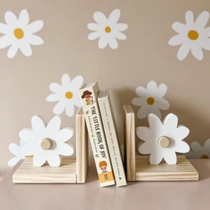 Serre-livres marguerites pour enfants, décoration de chambre marguerites dorées, décoration de chambre de bébé fille, cadeau baby shower, chambre de filles, serre-livres