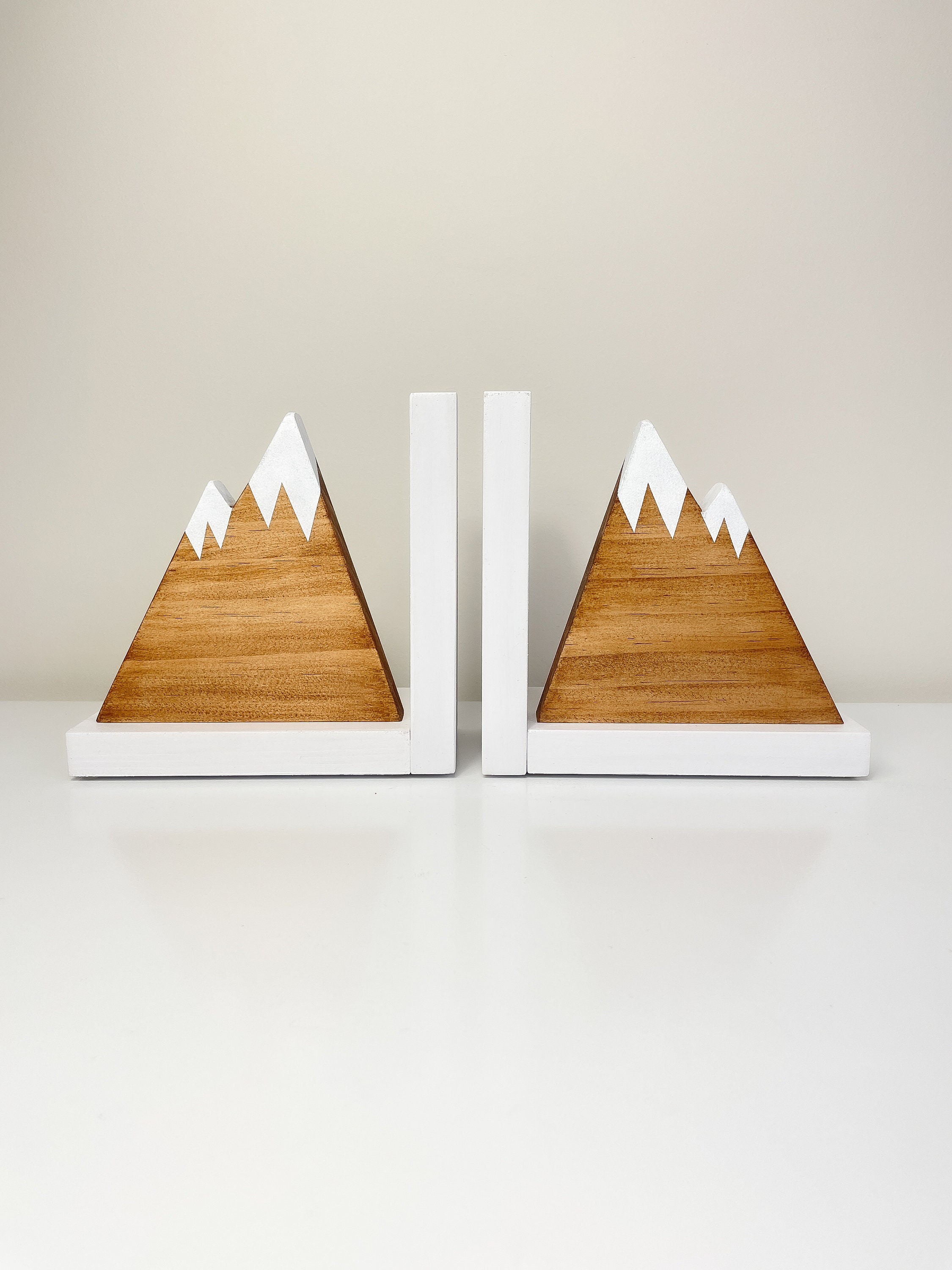 mountain bookends