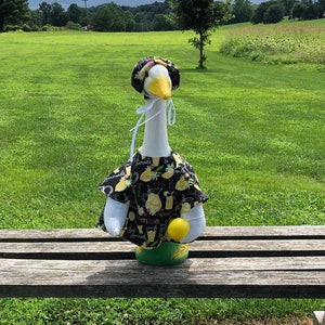 Refreshing Summer Lemonade Outfit for 23-28 Inch  (Large) Concrete or Plastic Lawn Goose/Duck