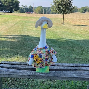 Fall Pumpkin Patch Scarecrow Outfit for 23-28 Inch (Large) Concrete or Plastic Lawn Goose/Duck