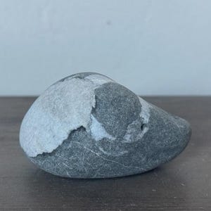 2 oz genuine STRIPED WISHING STONE lucky luck infinity band circle line stripe unique pacific ocean sea beach rock decorative pebble charm