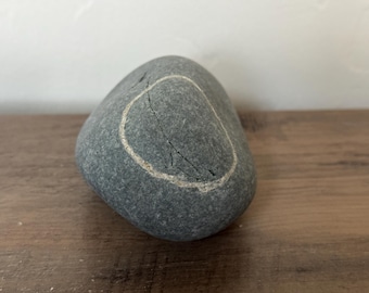1 lb genuine natural STRIPED WISHING STONE lucky luck band circle line stripe unique pacific ocean sea beach rock decorative pebble charm