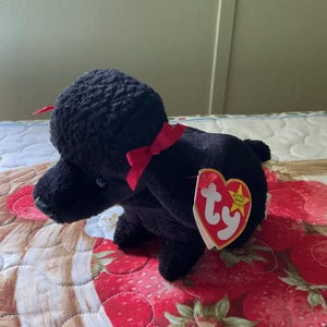 Retired TY Beanie Baby Dog Poodle GiGi 1997 :)
