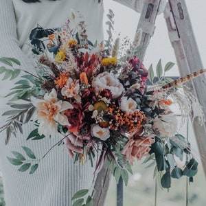 Jewel Tone Bridal Bouquet / Virbrant Wildflower Bouquet / Summer Wedding Flower / Emerald Greenery