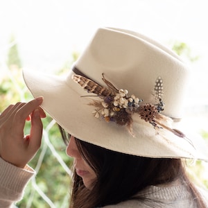 bridal white wedding hat / fedora hat / dried flower crown / bridal crown / floral hat / dried flower tiara / boho tiara / boho crown