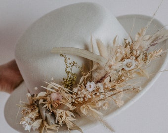 Chapeau de mariée mariage bohème / chapeau haut de forme plat / mariage rustique moderne / blanc ivoire / couronne de fleurs séchées