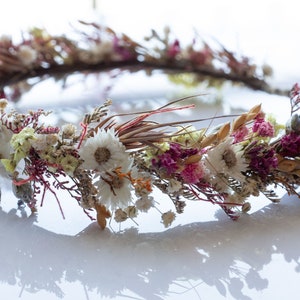 Gedroogde bloemenkroon / weidekroon / kinderen boho bloemenkroon / madeliefjebloemkroon / krans / tiara / bloemenmeisjeskroon / wilde bloemenkroon