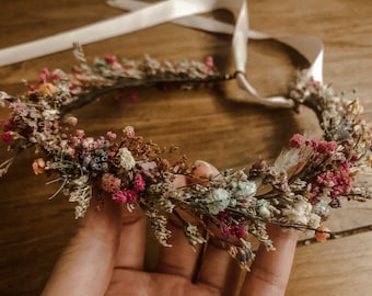 Getrocknete Blumenkrone / Saisonales / Kinder Boho Blumenkrone / Kranz / Tiara / Blumenmädchen-Krone / Wildblumenkrone