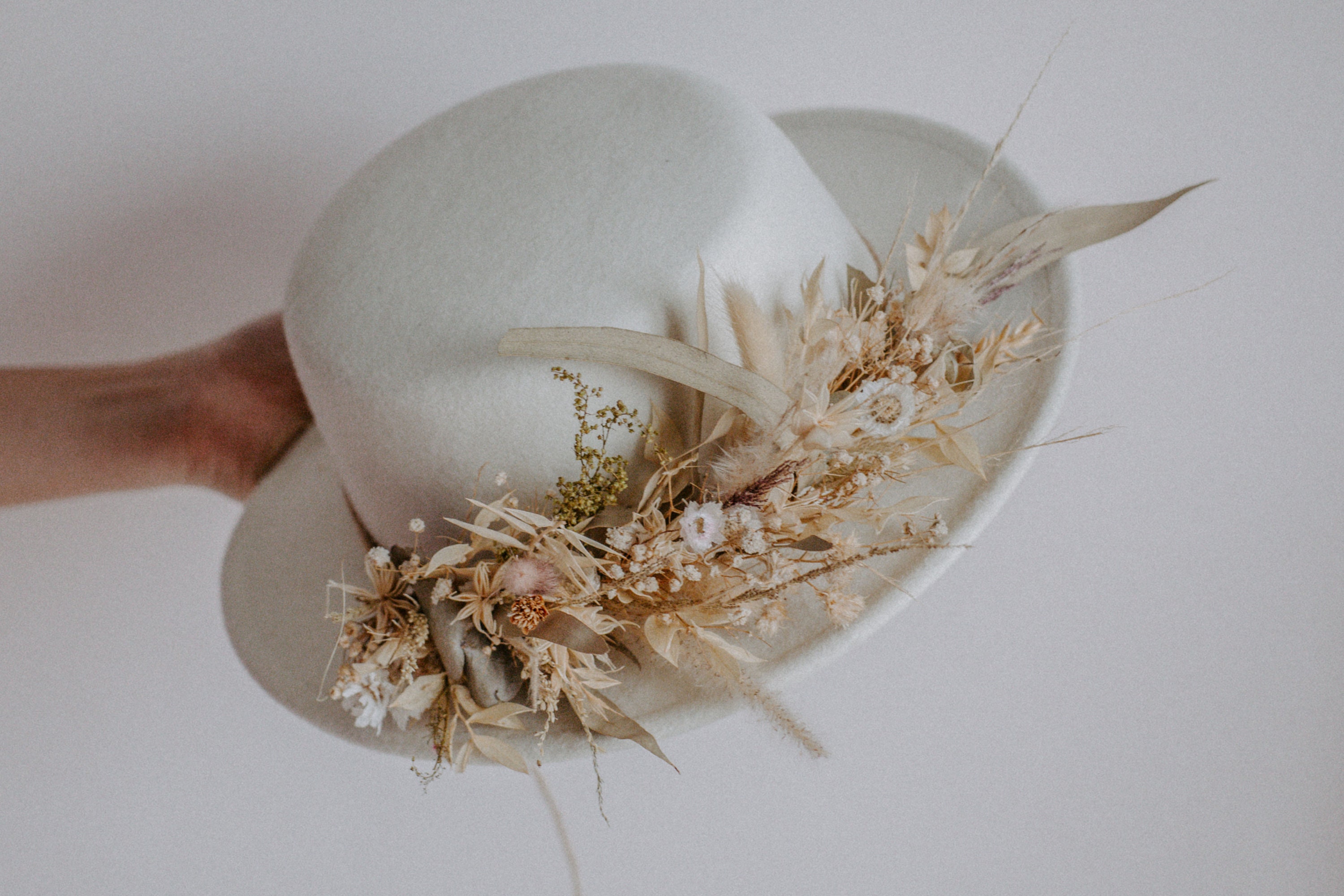 Boho Bridal Hat, Ivory White Flat Top With Dried Flowers - Etsy display picture 1