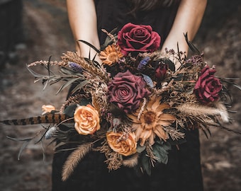 rustic fall halloween bouquet / moody bouquet / black wedding centerpiece / dried flower / Gothic silk flower