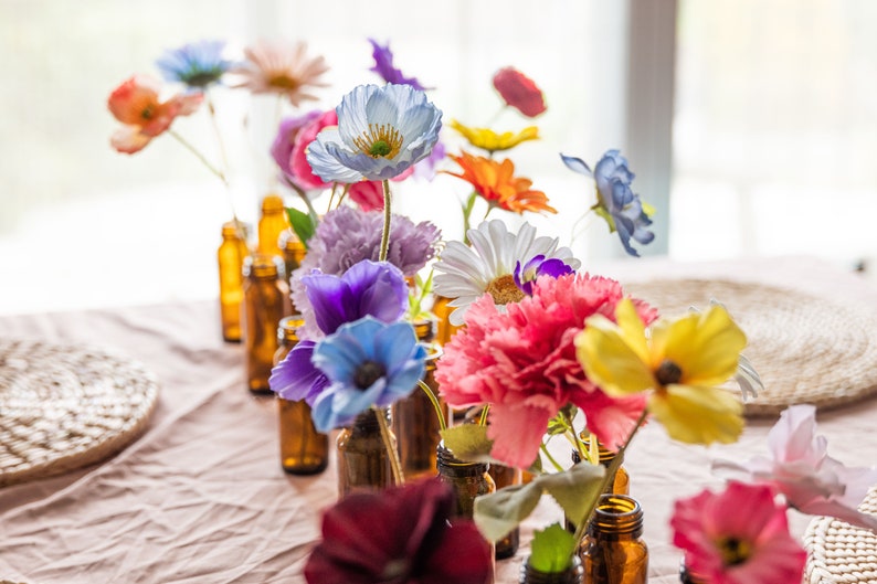 Mélange de fleurs sauvages pour pièce maîtresse de vase/mariage printemps-été/arrangement de fleurs en soie image 1