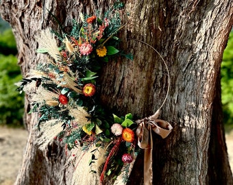 Christmas flower wreath / moon wall decor / boho floral wall decor / dried flower home decoration / moon door wreath