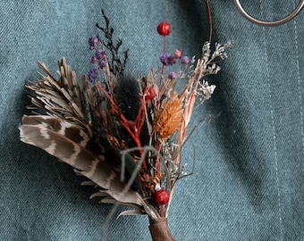 Halloween wedding boutonniere/ Dried flower moody bouquet / fall rustic boho groomsmen buttonhole