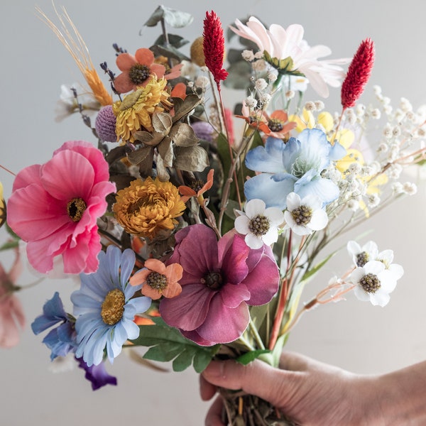 Wildflower bouquet / meadow flowers bouquet / spring summer wedding