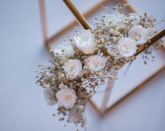 Dried flower crown / boho flower crown / bridal flower crown /pure white roses tiara / bridal tiara / baby breath crown / white flower crown