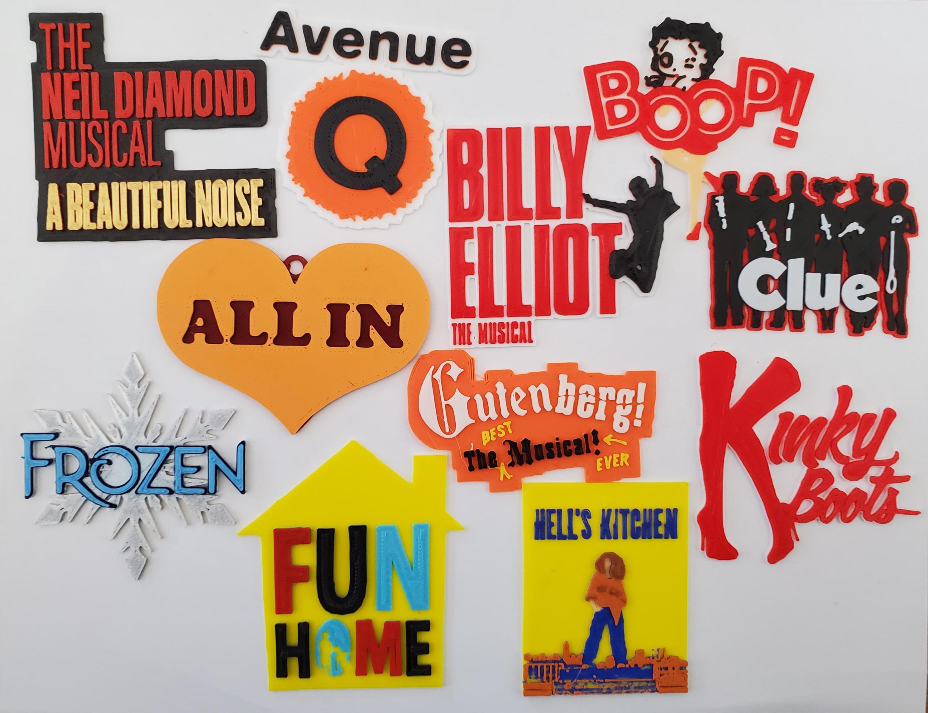 Portachiavi Pendente Broadway Musical Playbill | Ciondolo In Metallo Smaltato Athena Brands - Foto 1