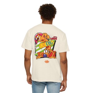 Retro Cartoon Vibes Unisex T-Shirt, lustiges Geschenk für Tierliebhaber, Freizeitkleidung, Geburtstag, Sommerstil, grafisches T-Shirt, Cat-Dog-Thema