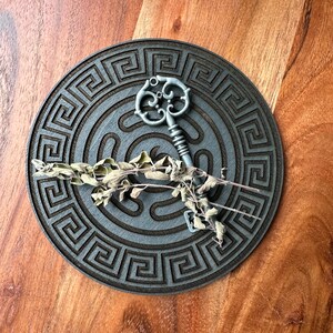 Hekate Altar Tile image 3