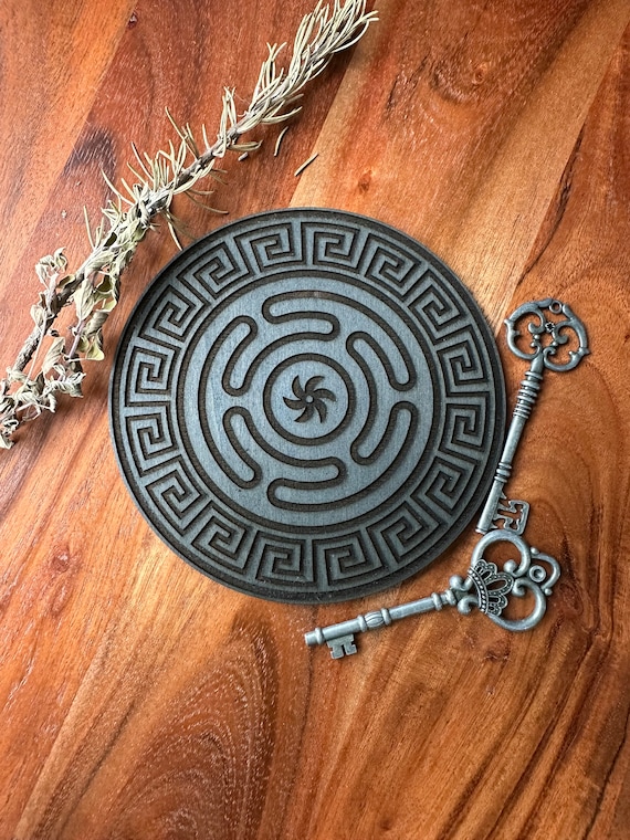 Hekate Altar Tile