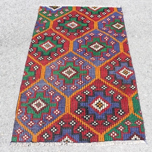 Turkish Kilim Rug, Geometric Pattern, 88x145cm, 3x5ft, Vintage Area Carpet, Handwoven Wool, Colorful Home Decor, Bohemian Floor Mat