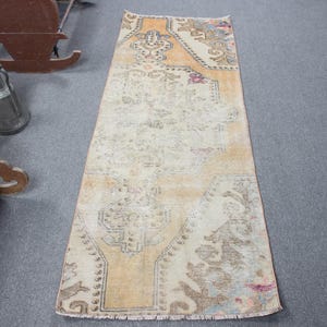 Vintage Turkish Runner Rug, Oushak Carpet, 76x206cm Beige Carpet, Handwoven Corridor Rugs, Traditional Hallway Rug
