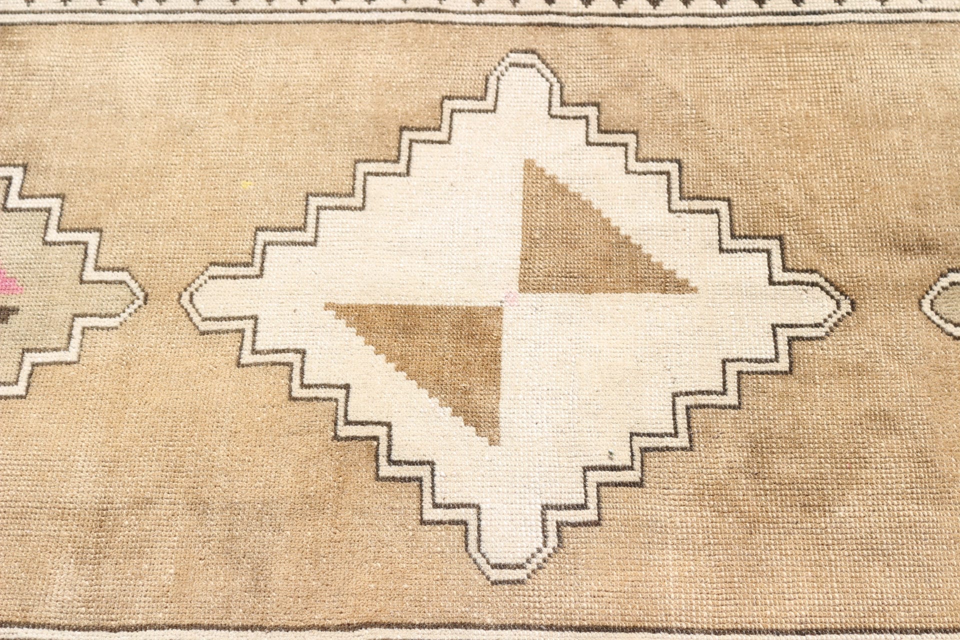 Turkish Rug, Oversize Carpet, Vintage Rug, Home Decor Rug, 82x125