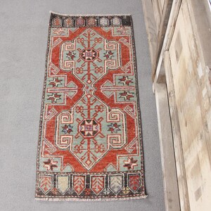 Tappeto piccolo 1x3, tappeto turco, tappeto vintage, tappeti Oushak, tappeti per il bagno, tappeto rosso 1,4x3,2 piedi, tappeto turco rustico, tappeto piccolo fatto a mano,