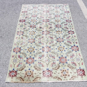 トルコ絨毯、ヴィンテージ アナトリア絨毯、手織りウール、105 x 193 cm、3 x 6 フィート、伝統的な絨毯、花柄