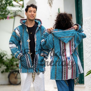Manteau en laine marocain traditionnel fabrique a la main manteau en laine de style marocain brode elegant manteau marocain d hiver robe marocaine traditionnelle. Etsy France